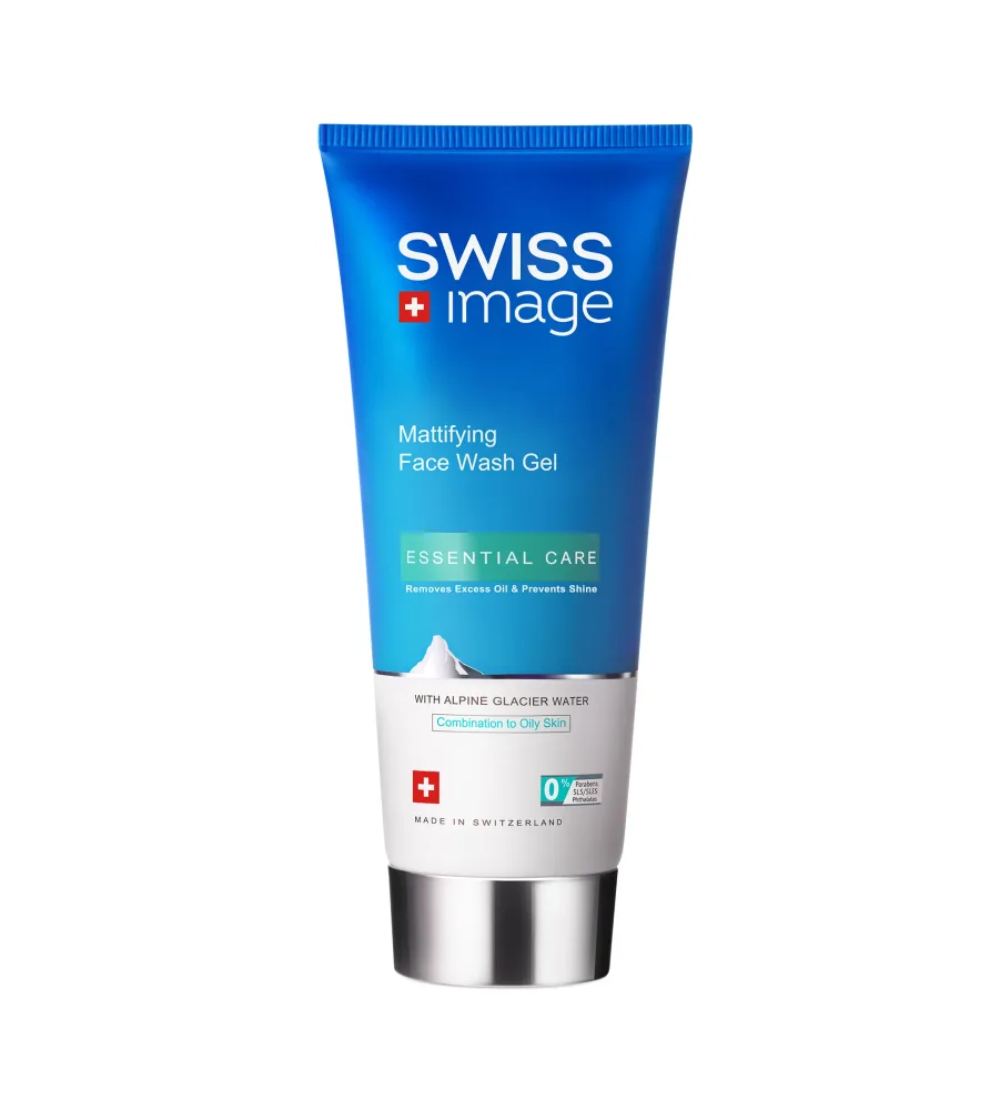 Swiss Image Essential Care Pore Tightening & Mattifying Foaming Face Wash 150ml
